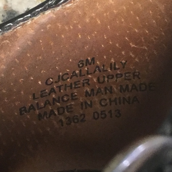 Black snakeprint pumps US6 by Circa - Picture 4 of 8